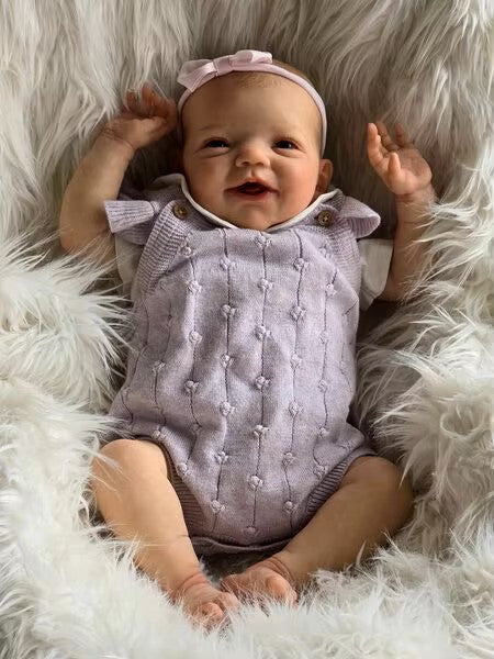 Lalka Reborn Charlie – Uśmiechnięte Niemowlę