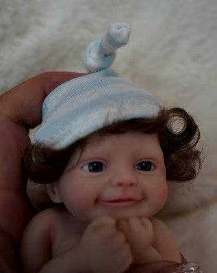 Mini Lalka Reborn Mason Hyperelastyczna